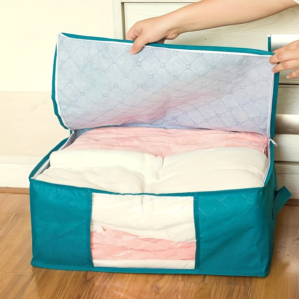 non woven dust bag folding storage quilt bag wardrobe clothing finishing box storage bag details 5
