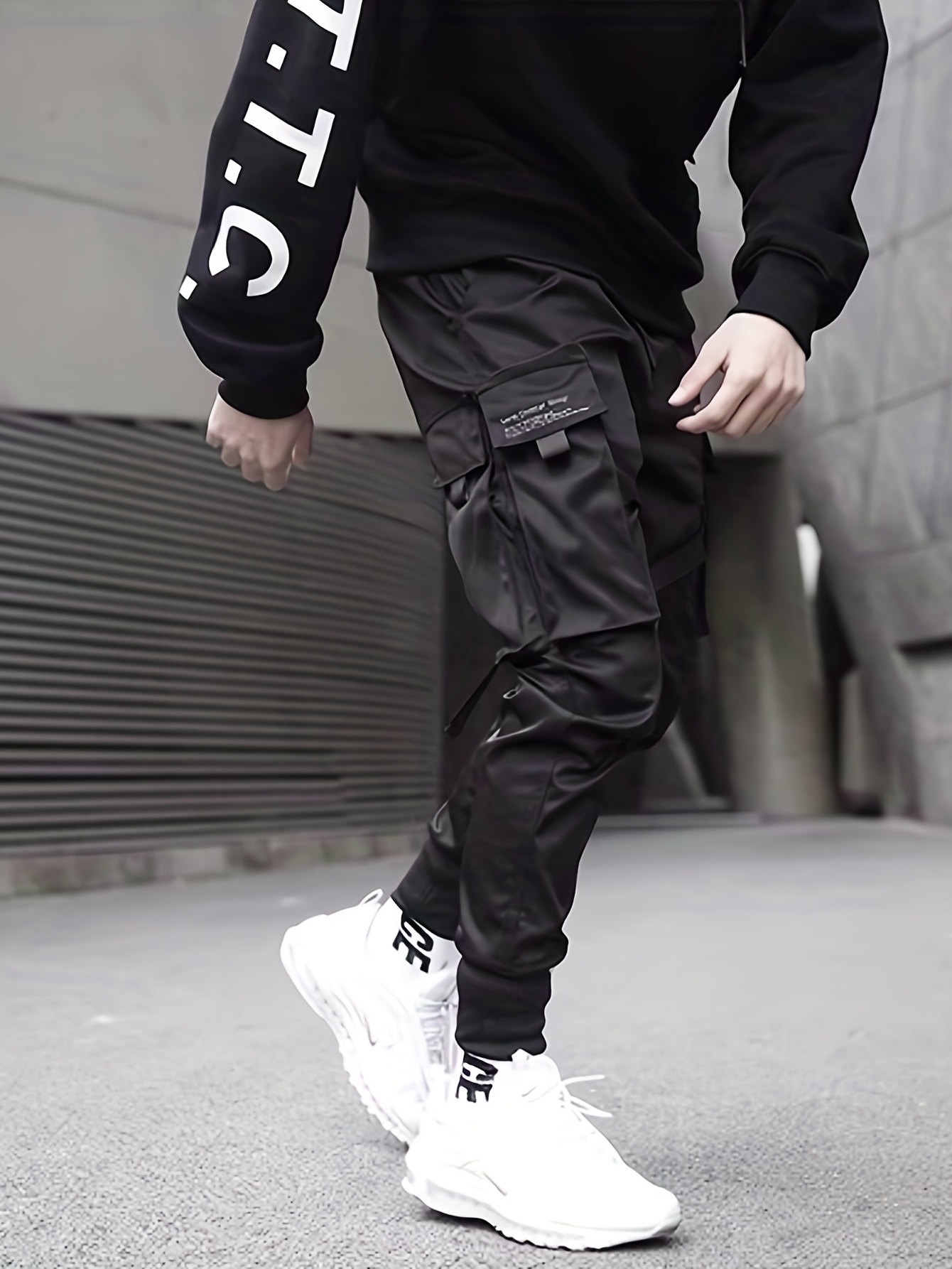 Trendy Plain Black Cargo Pants, Men's Multi Flap Pocket Trousers