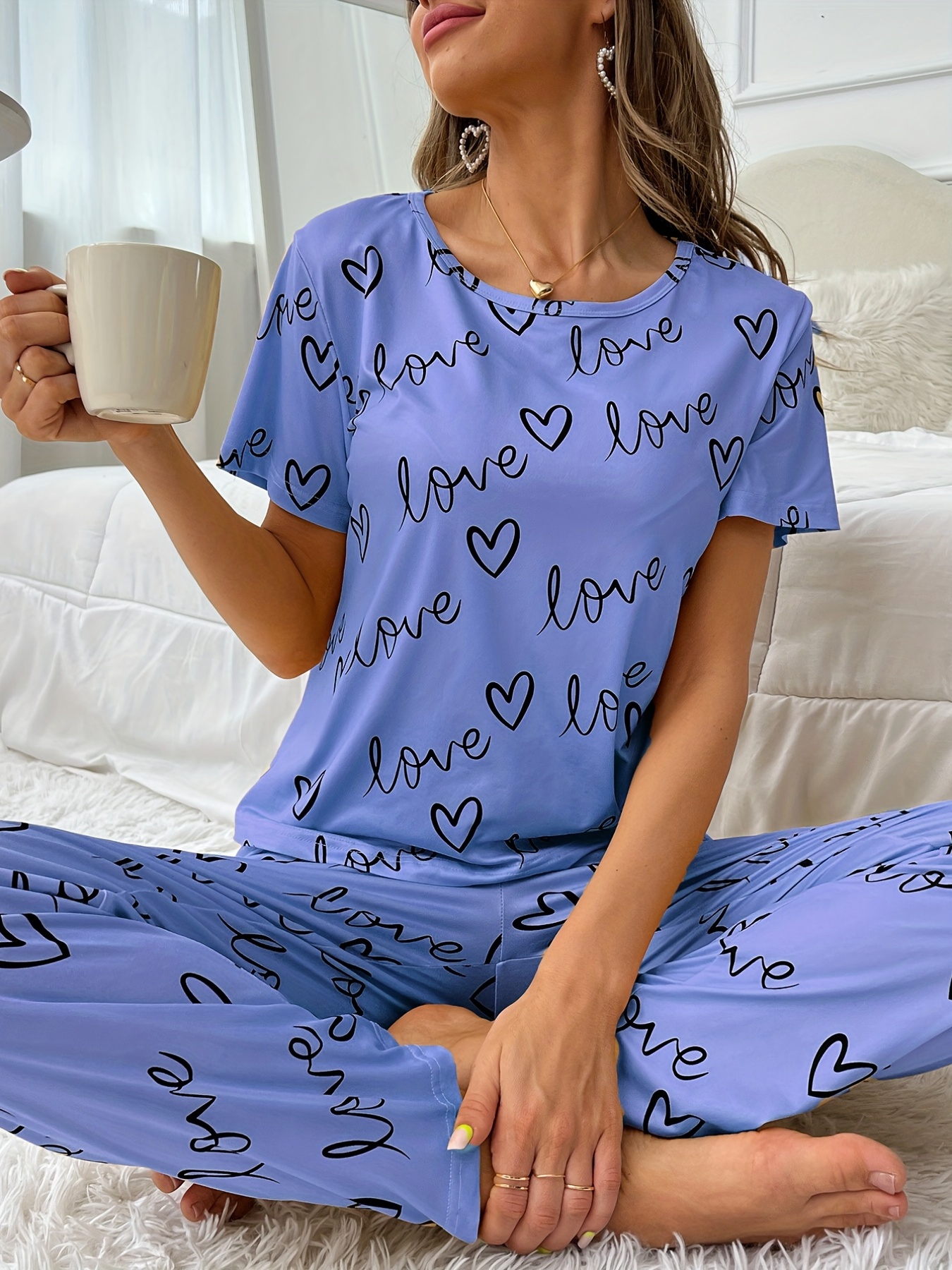 COZYEASE Women's Cute Pajama Set Heart Print Short Sleeve Round Neck Tee Top  and Pants Pajama Sets Sleepwear Soft Black XS at  Women's Clothing  store