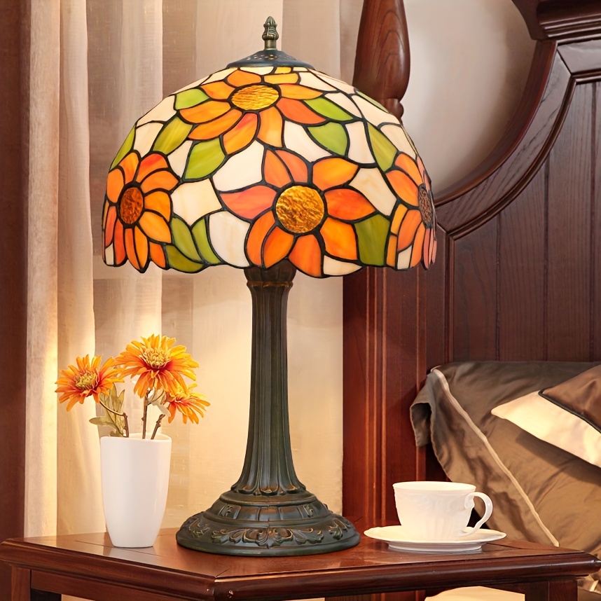 Sunflower deals tiffany lamp