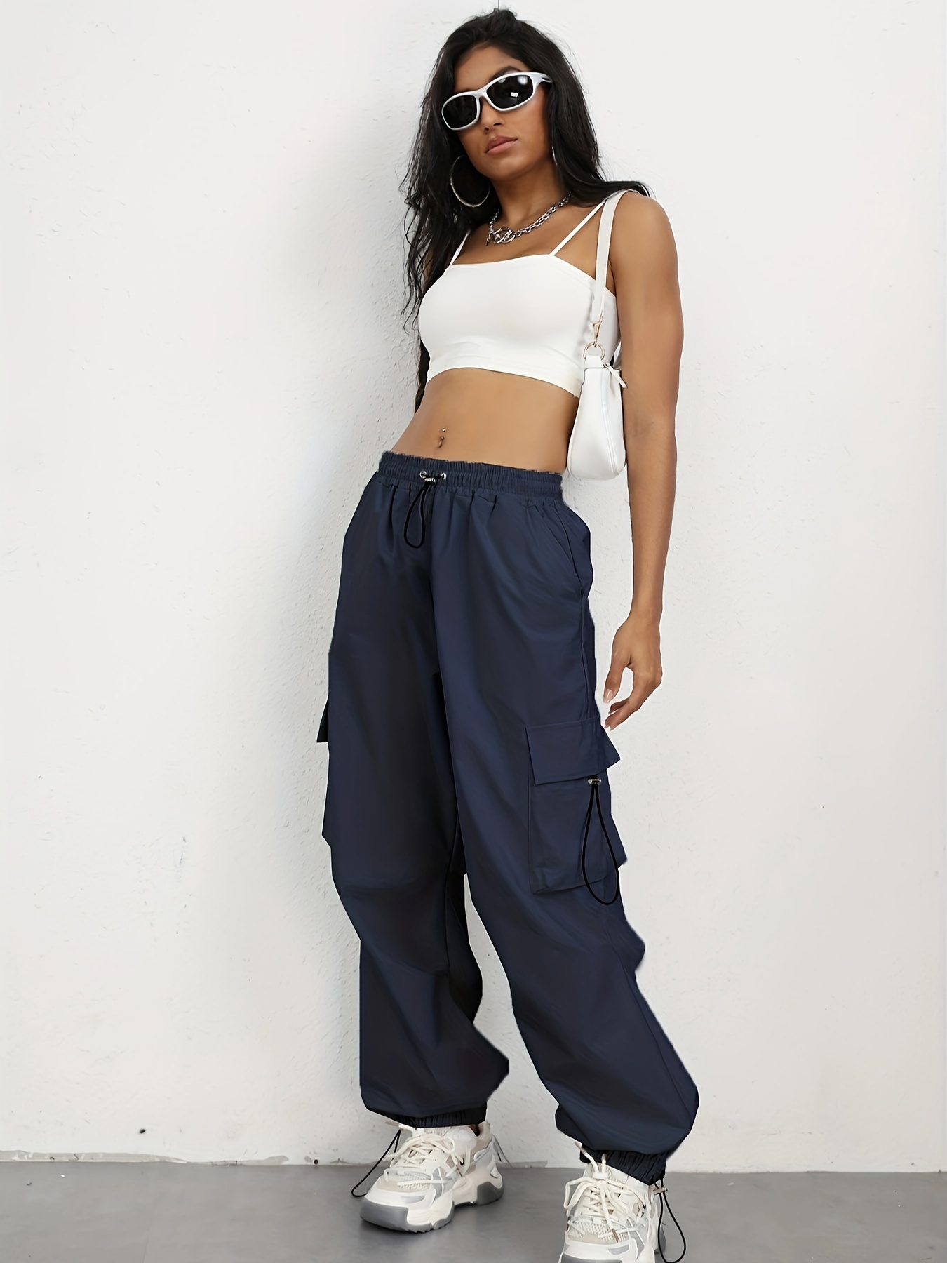 Women Fitted Joggers with Flap Pockets