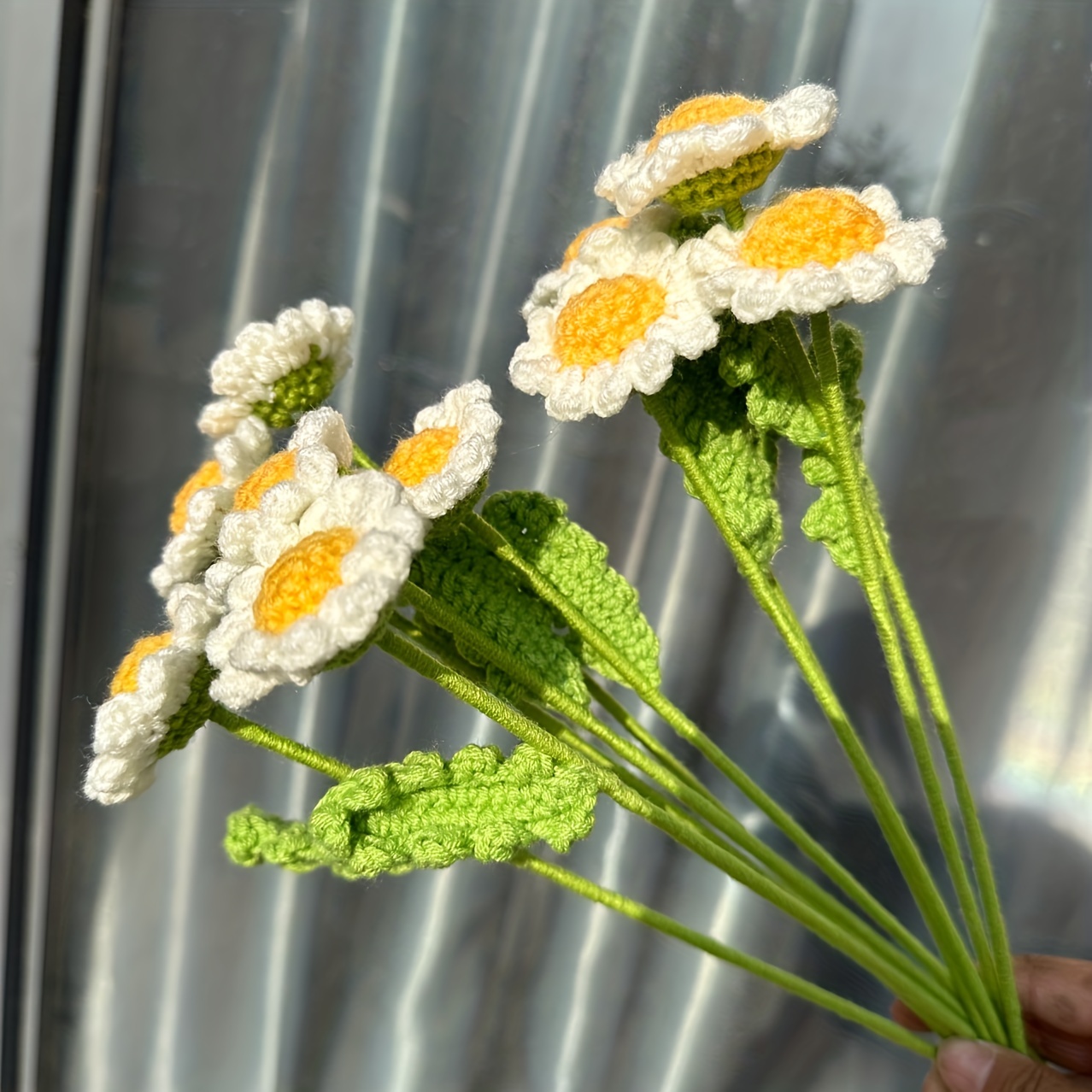 Small Daisy Crocheted Bouquets With Wool Flowers Are Novel And Lovely Knitted Flowers As Holiday Gifts