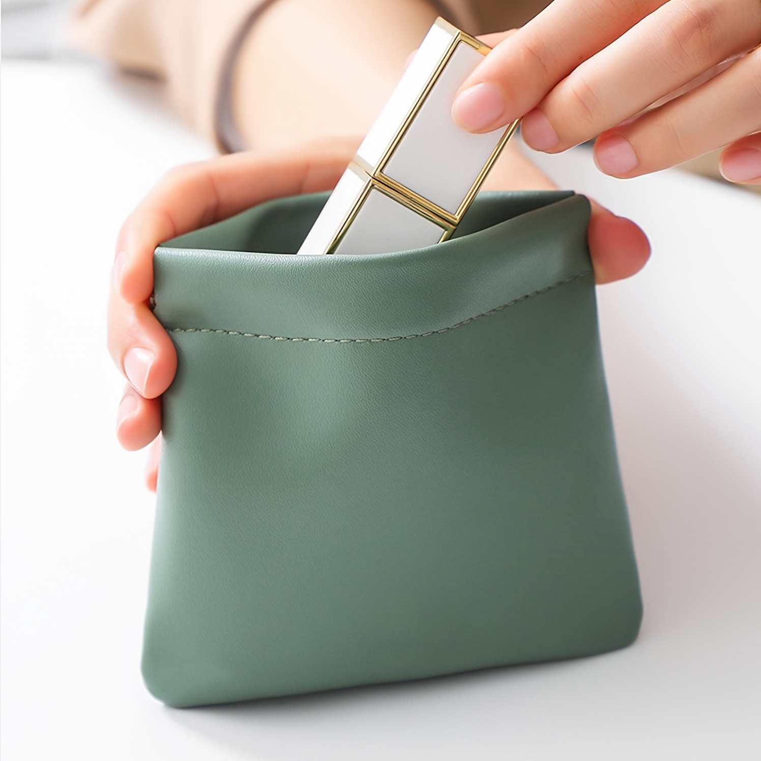 Medium Appliqué Khadi Silk Travel Cosmetic Bag – Make it Mine