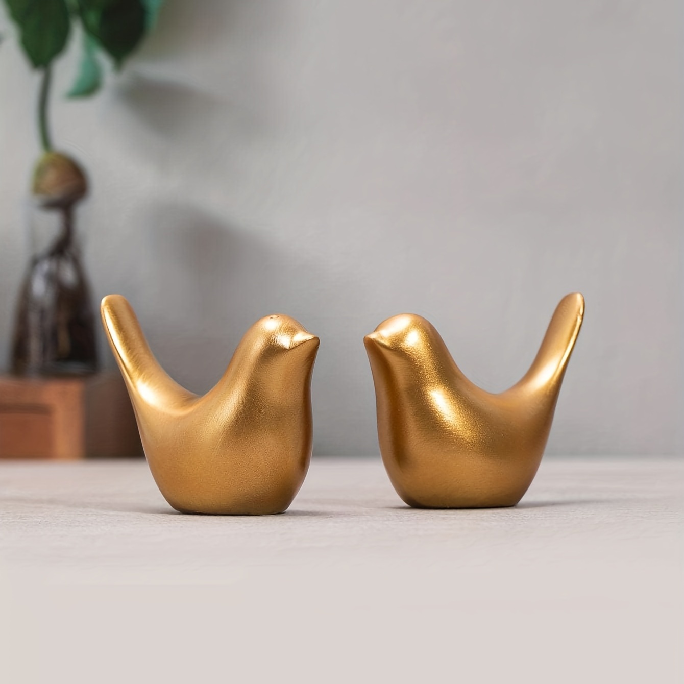 

2pcs Resin Golden Bird Home Decoration Eid Al-adha Mubarak