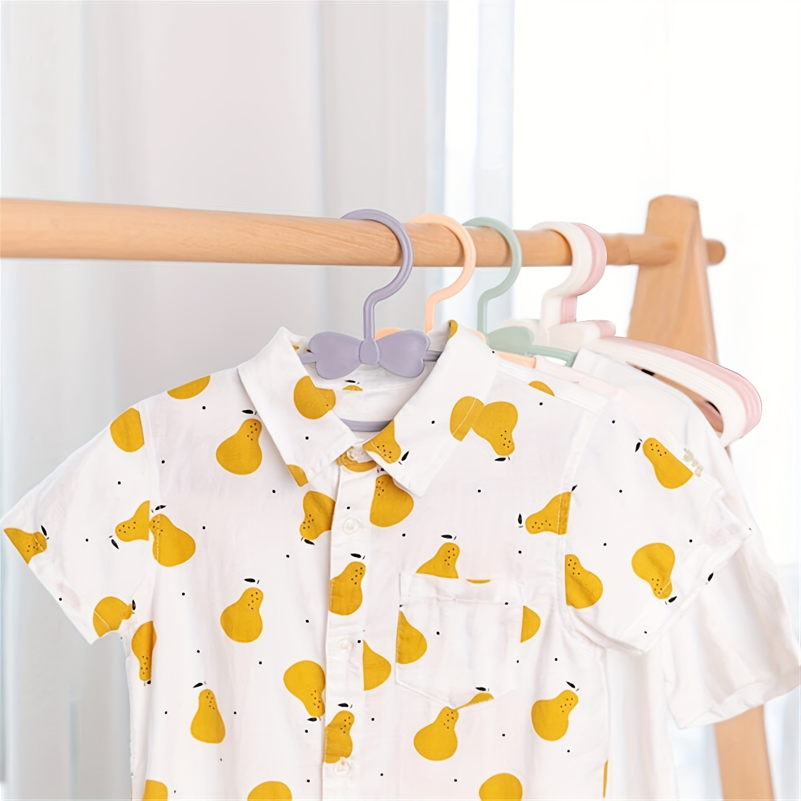 Durable Plastic Baby Hangers For Nursery - Perfect For Toddler And Infant  Clothes - Easy To Use And Stylish - Temu