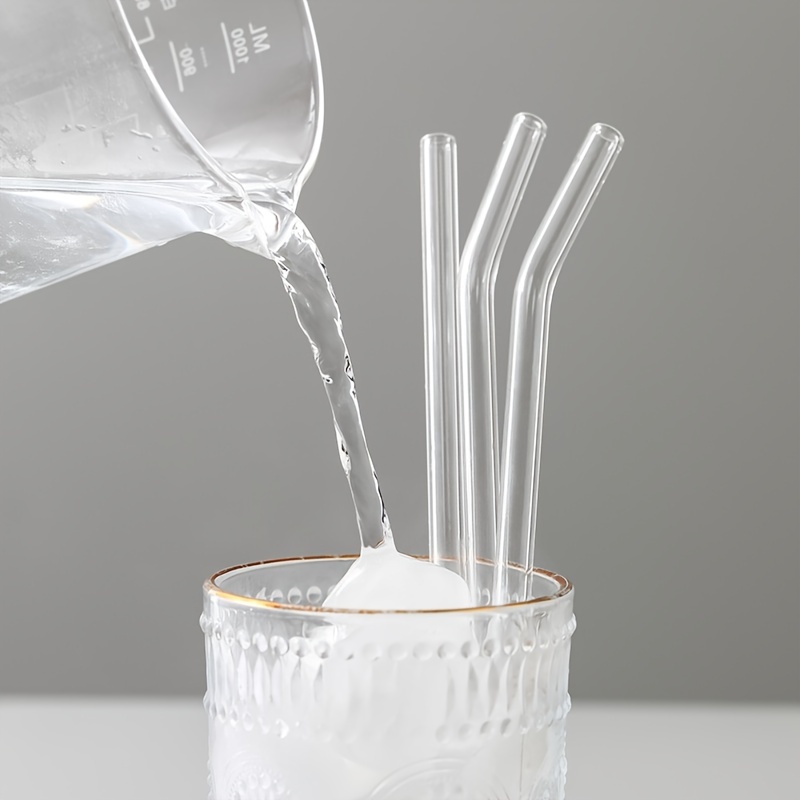 8.2x8mm Reusable Clear Glass Straws Set for Smoothie Milkshakes  Environmentally Friendly Drinkware Straw with Cleaning Brush