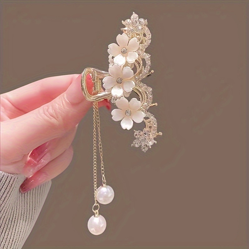 Image of New Camellia Delicate Grab Clip Women's High End Shark Clip Headpiece Hair Clip