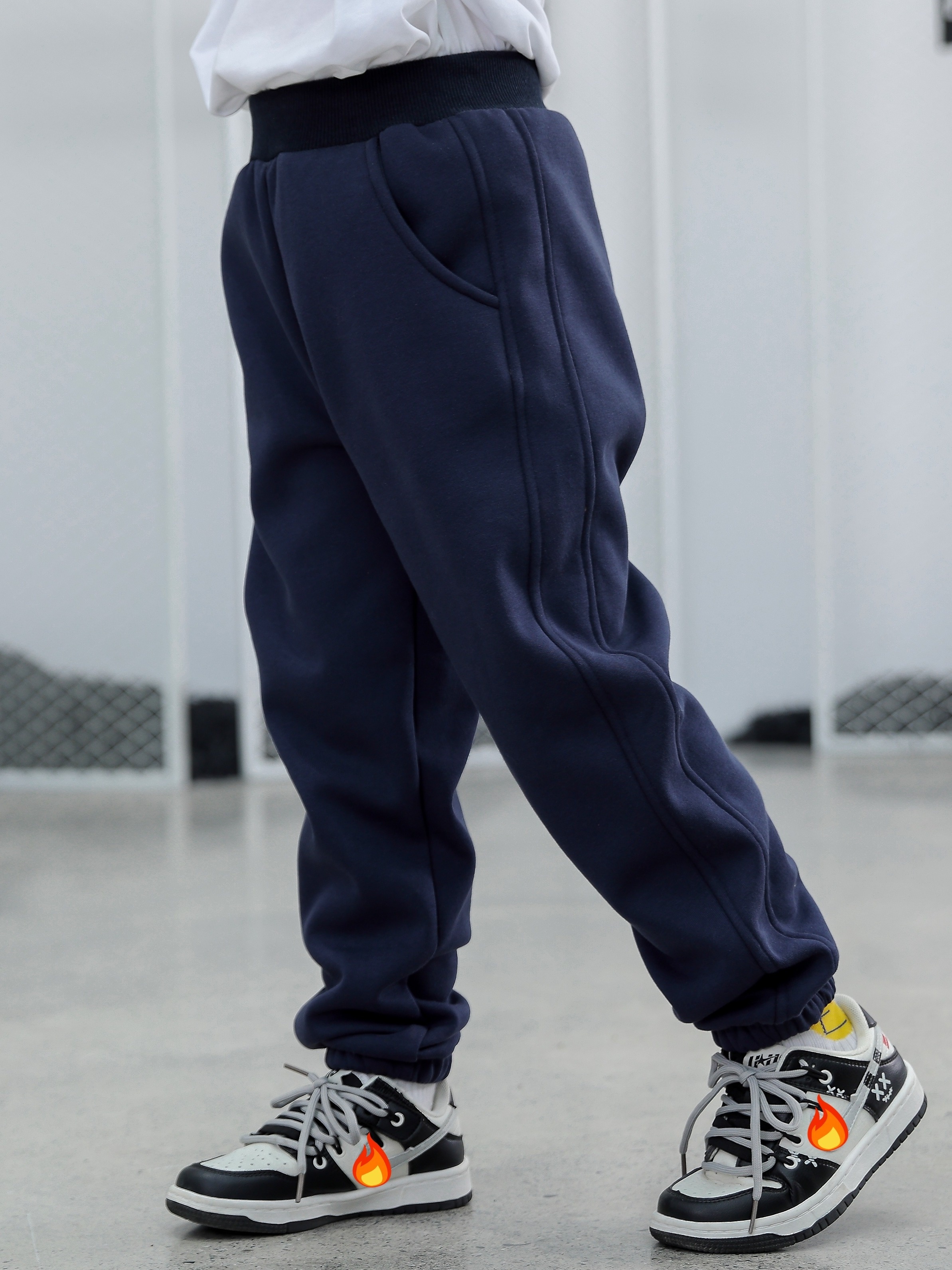 Pantalon de jogging en polaire pour enfants - Unisexe - Décontracté - Pour  l'école, le jeu - Noir - 2-3 ans : : Mode