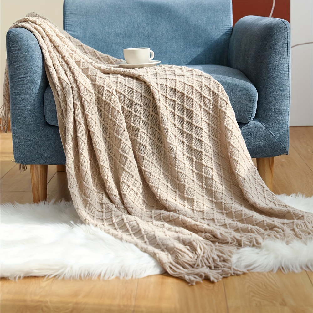 Coperta per Divano,Coperta Lavorata a Maglia,Coperta in Lana Morbida,Coperta  a Maglia con Nappe,Coperta per l'impianto di climatizzazione,Coperta per  Auto,Divano,Letto,127x170 cm,Beige : : Casa e cucina