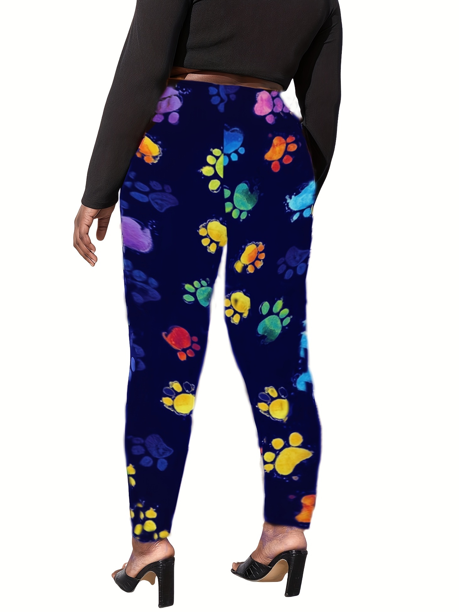 Blue paw outlet print leggings