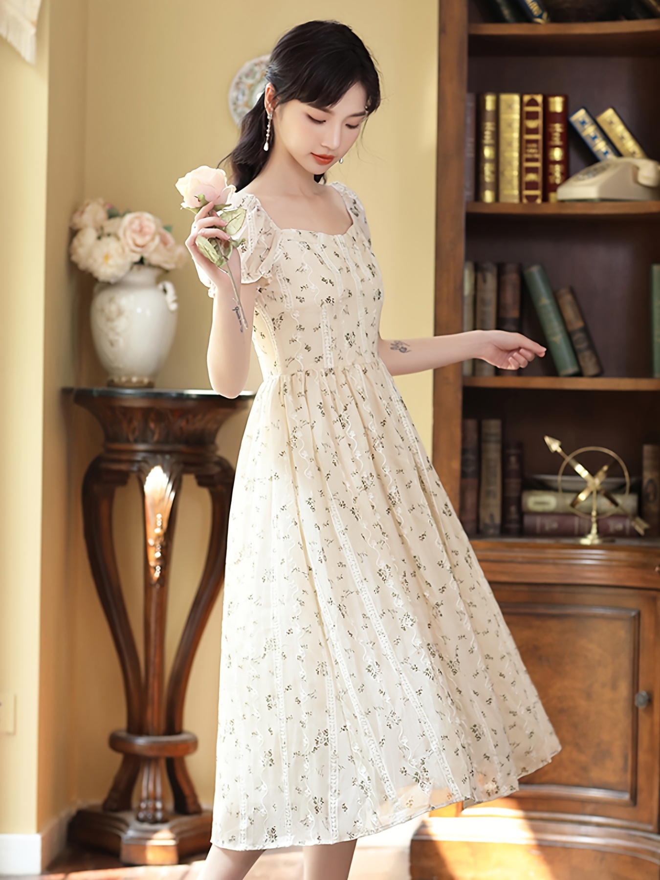 Floral Print Puff Sleeve Dress, Elegant Vintage Short Sleeve Square Neck  Dress, Women's Clothing