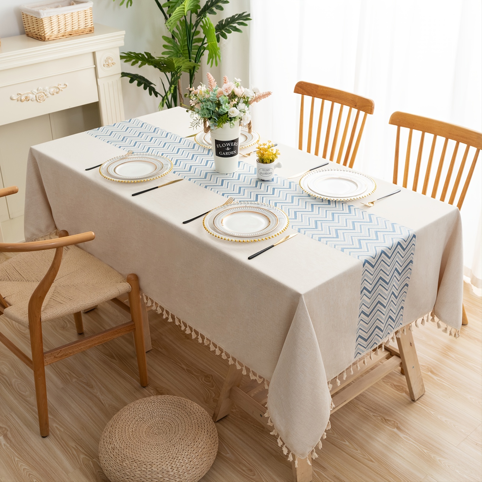 tablecloths for dining room tables