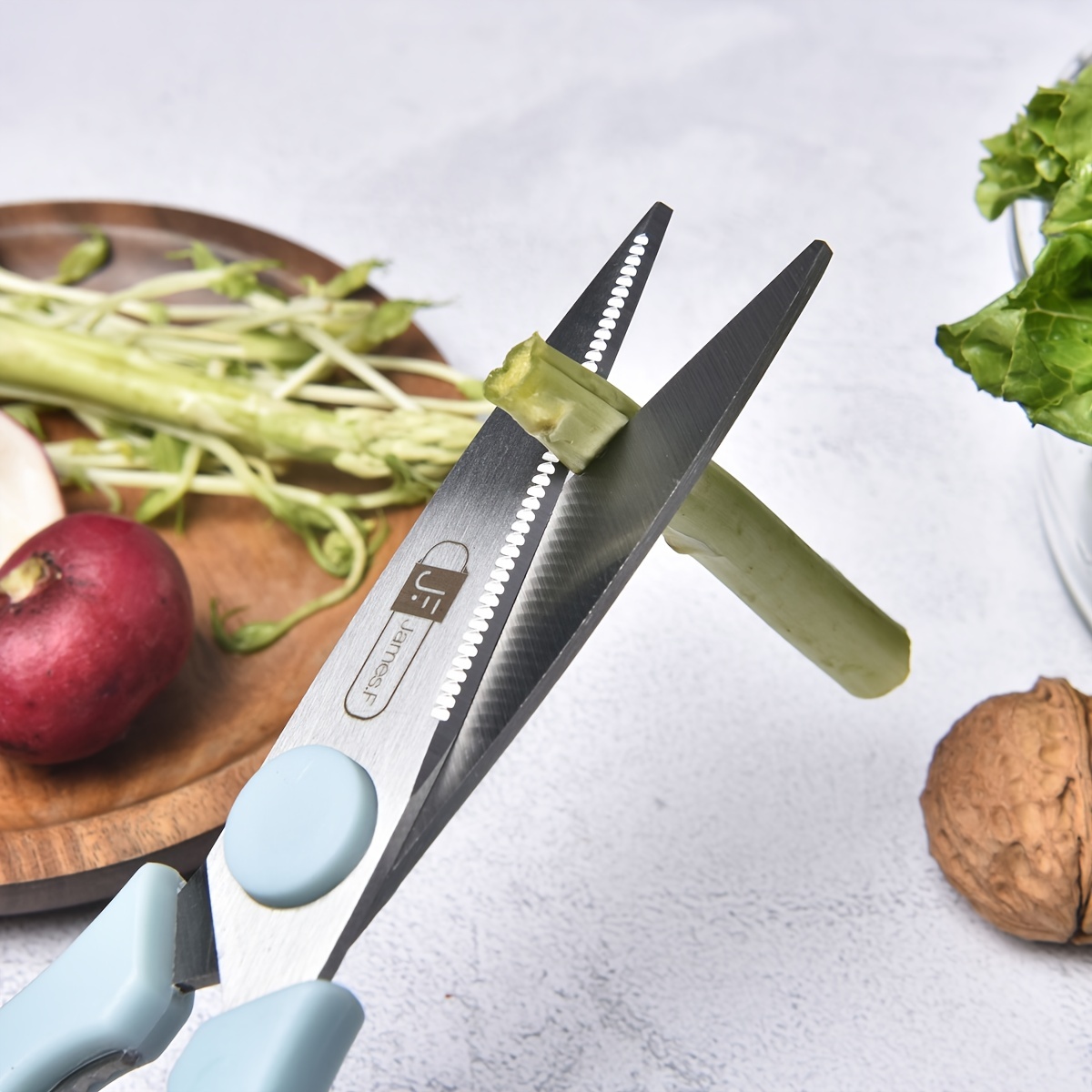 Heavy-duty Kitchen Scissors With Detachable Blades - Perfect For Poultry,  Fish, Herbs, Flowers & More - Easy To Clean & Peel Bottles! - Temu Germany