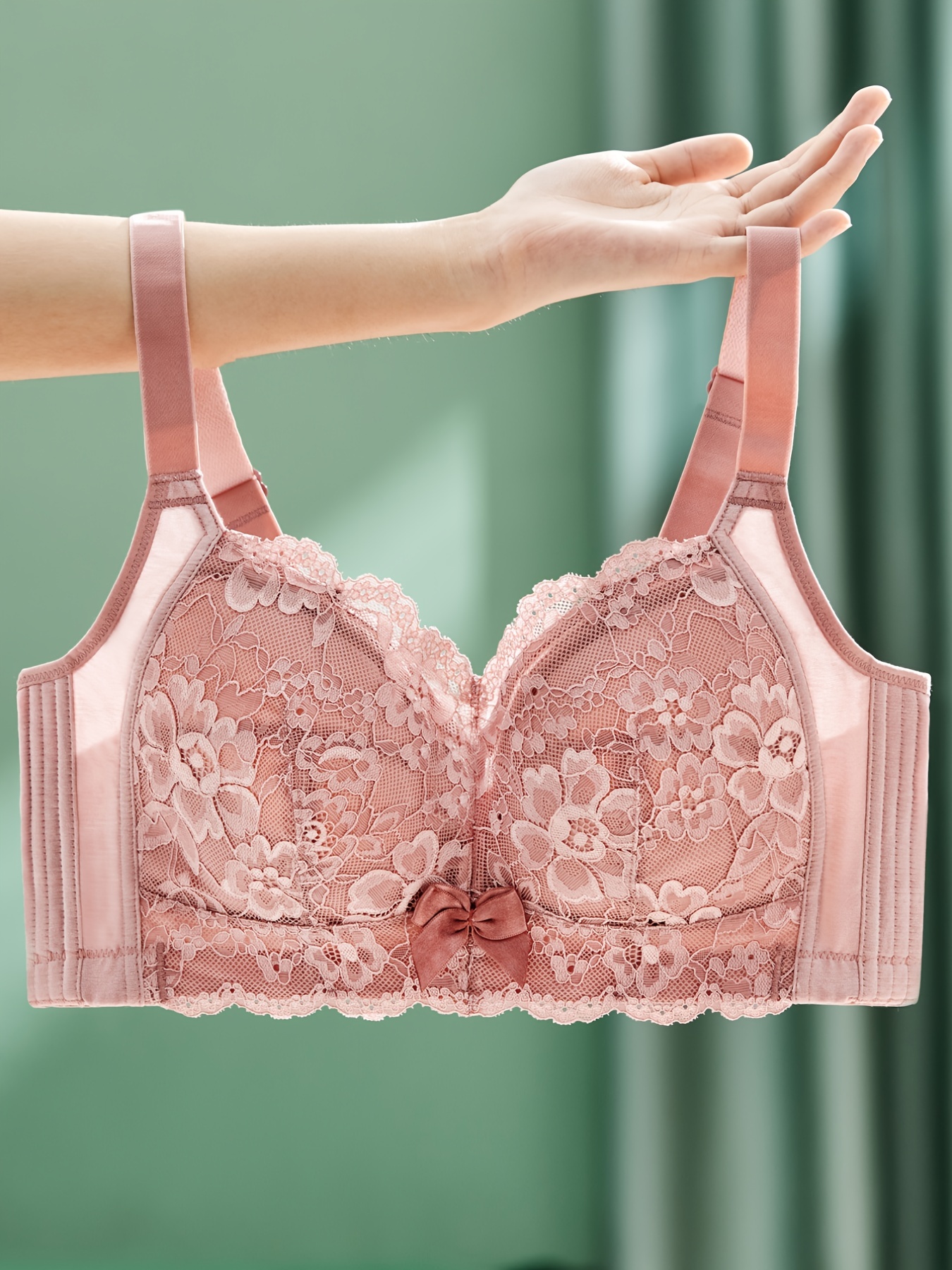  Plus Size Bras for Women Floral Lace Bralette Wirefree
