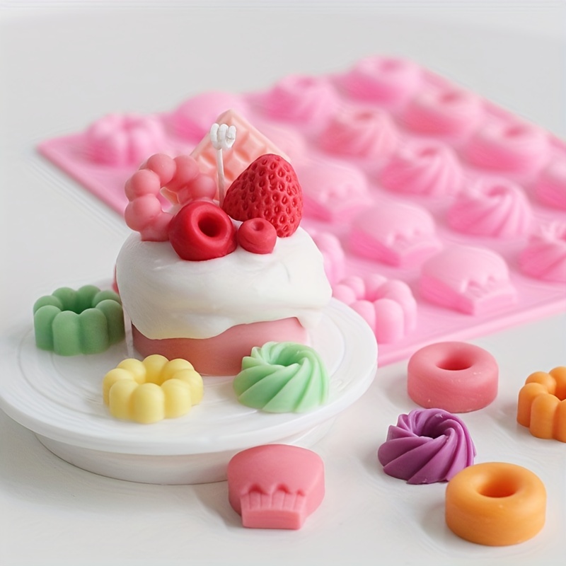 How to Use The Silicone Molds For Cakes Perfectly?