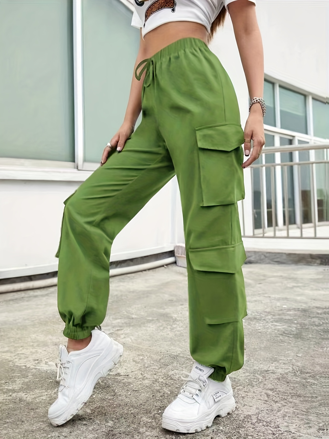 SHEIN Flap Pocket Side Cargo Pants  Green cargo pants outfit, Cargo pants  women, Green cargo pants