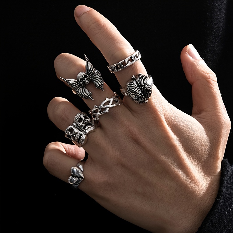 Punk Gothic Heart Ring Set for Women