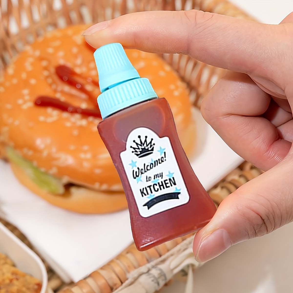4pcs Mini Condiment Squeeze Bottles Leakproof Mini Ketchup Sauce