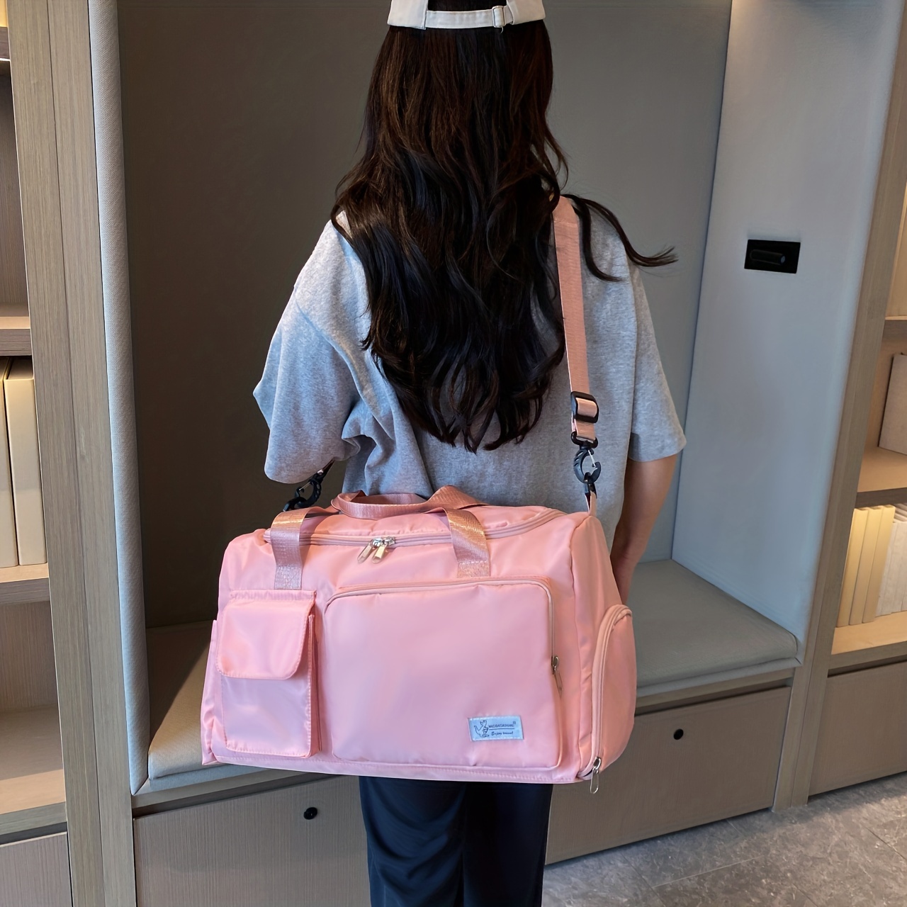 Portable Travel Sports Bag Lightweight Duffle Bag