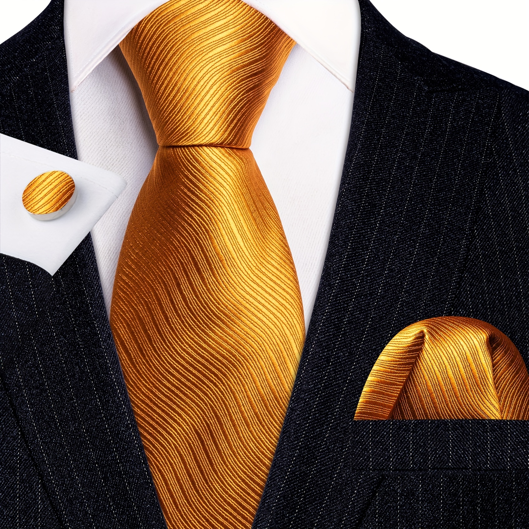 Barry Wang Men's Tie Cufflinks Handkerchief Set