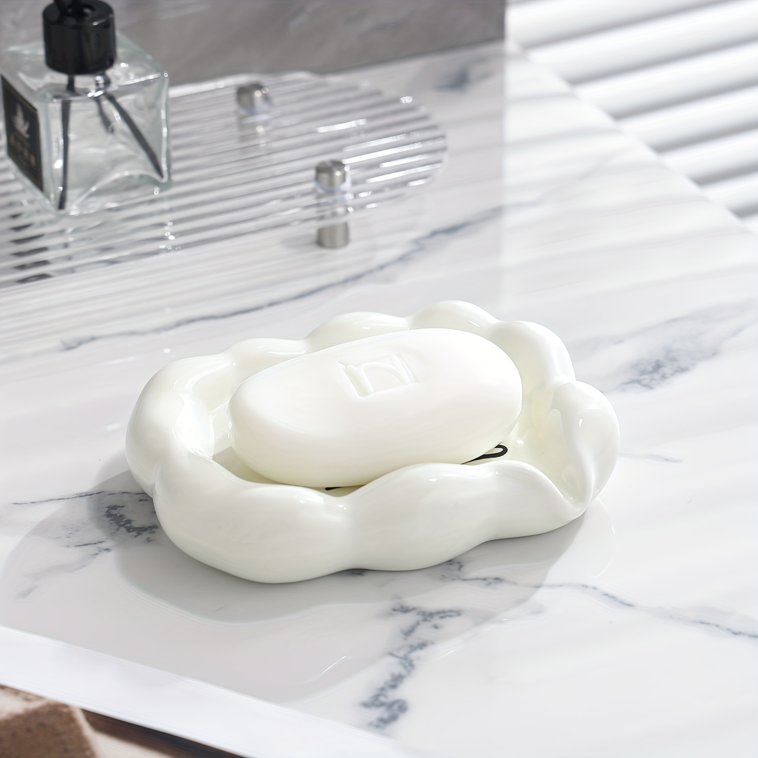 Self-Draining Soap Dish - Cloud