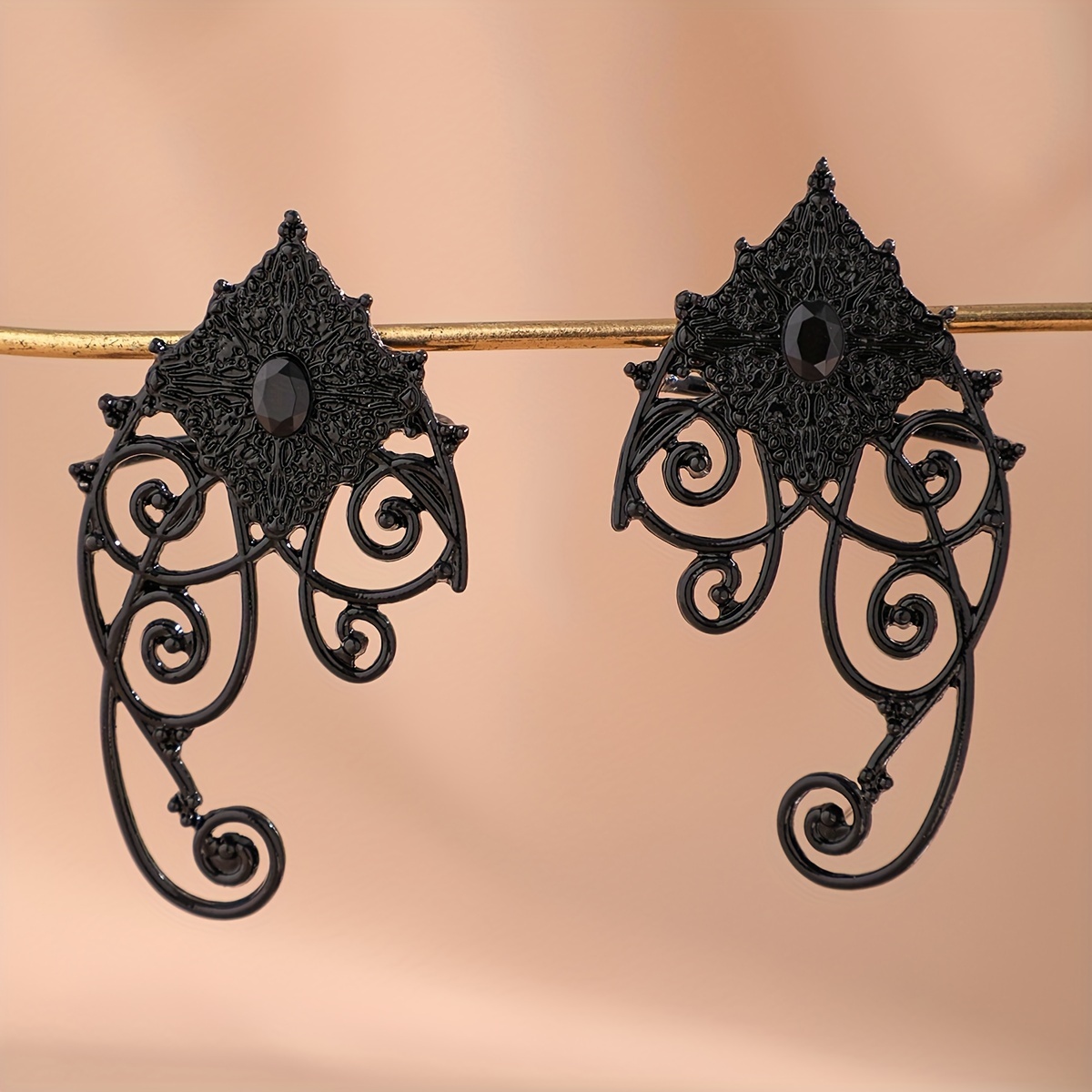 Creative Black Ear Cuff Zinc Alloy Jewelry Vintage Punk Style Personality Female Ear Ornaments