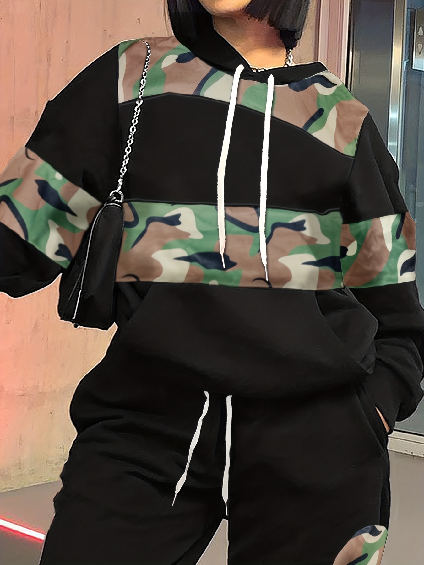 Camo print drawstring outlet crop sweatshirt