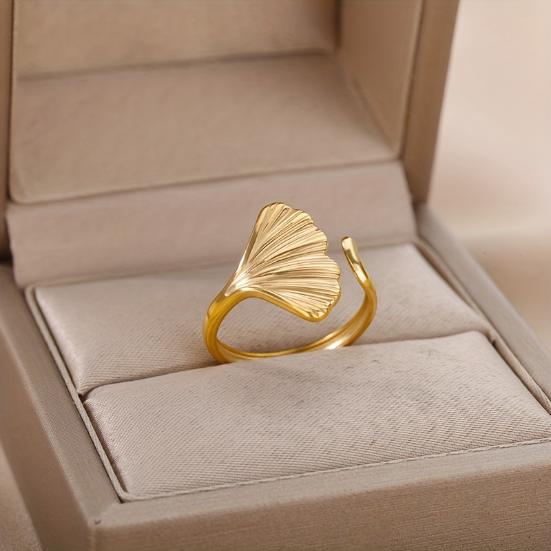 

Vintage Cuff Ring Made Of Stainless Steel 18k Gold Plated Special Ginkgo Leaf Design Silvery Or Golden Make Your Call Match Daily Outfits