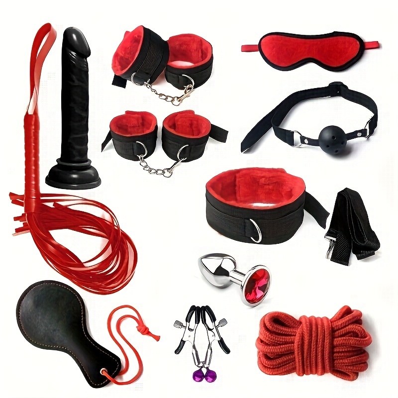 Peitsche, Handschellen, Maske, BDSM-Gurt, Halsband Und Analer