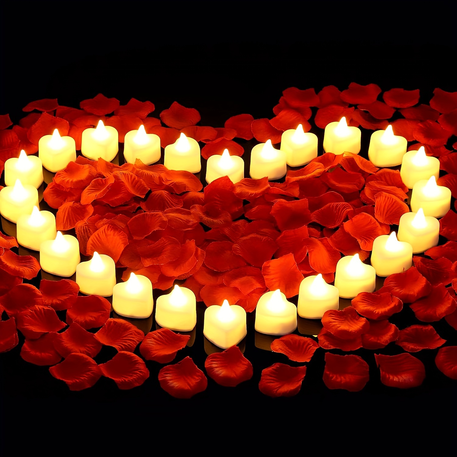 San Valentino giorno tavolo ambientazione con candele e cuore
