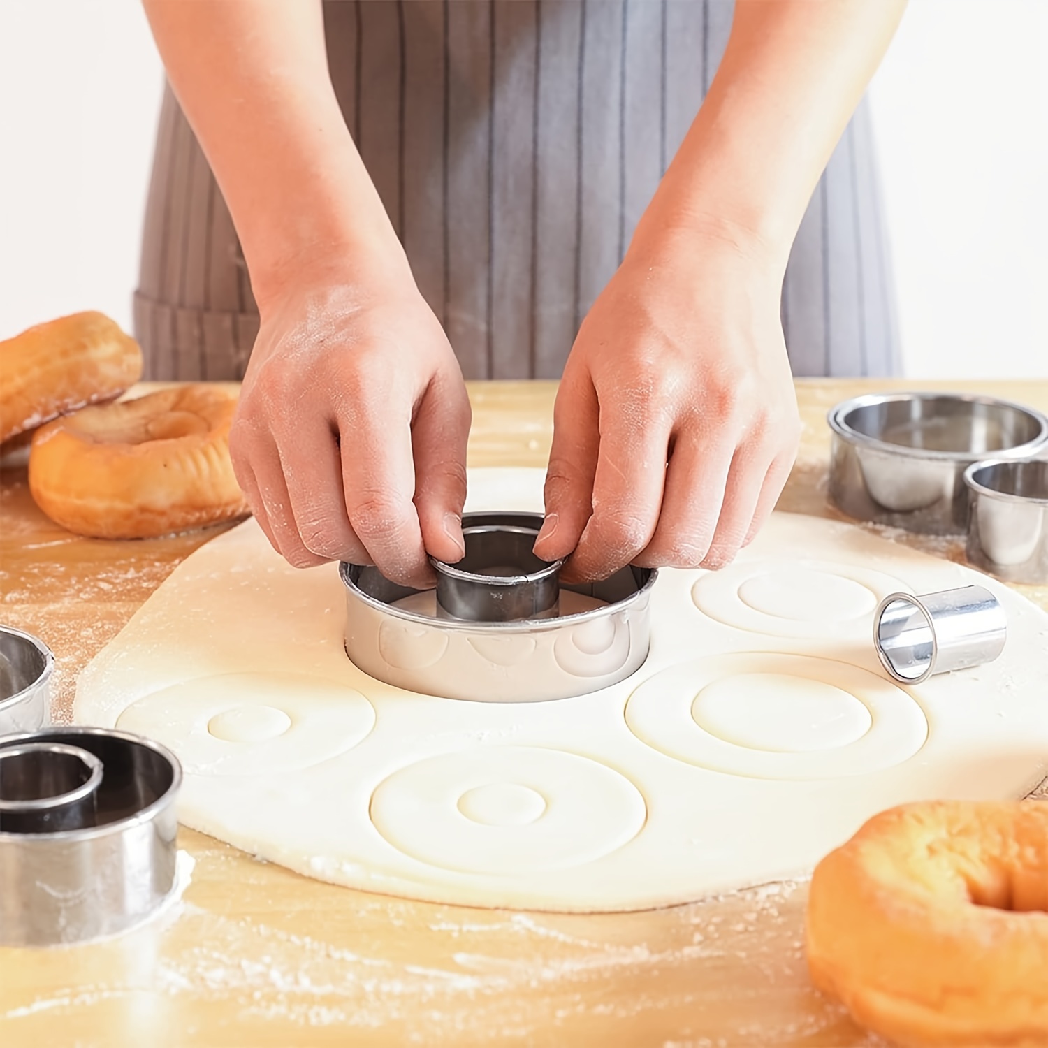 

11-piece Stainless Steel Cake Rings Set, Mousse Circle Cutters, Round Pastry Mold, Biscuit And Cookie Dough Cutter, Kitchen Diy Tools For Tiramisu, And Layered Cakes