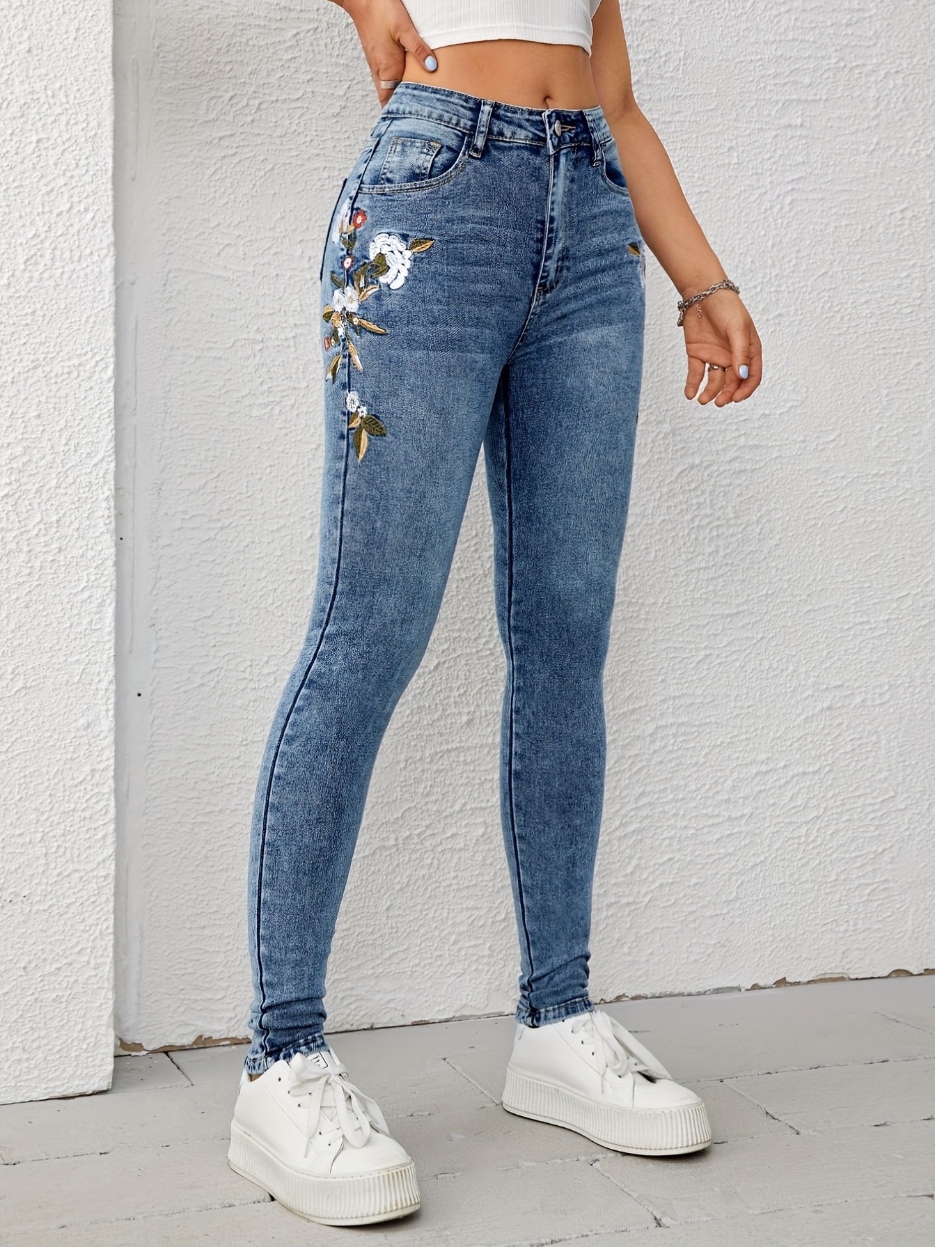 Skinny Floral Embroidered Jeans Pants Blue Denim Pants Blue 