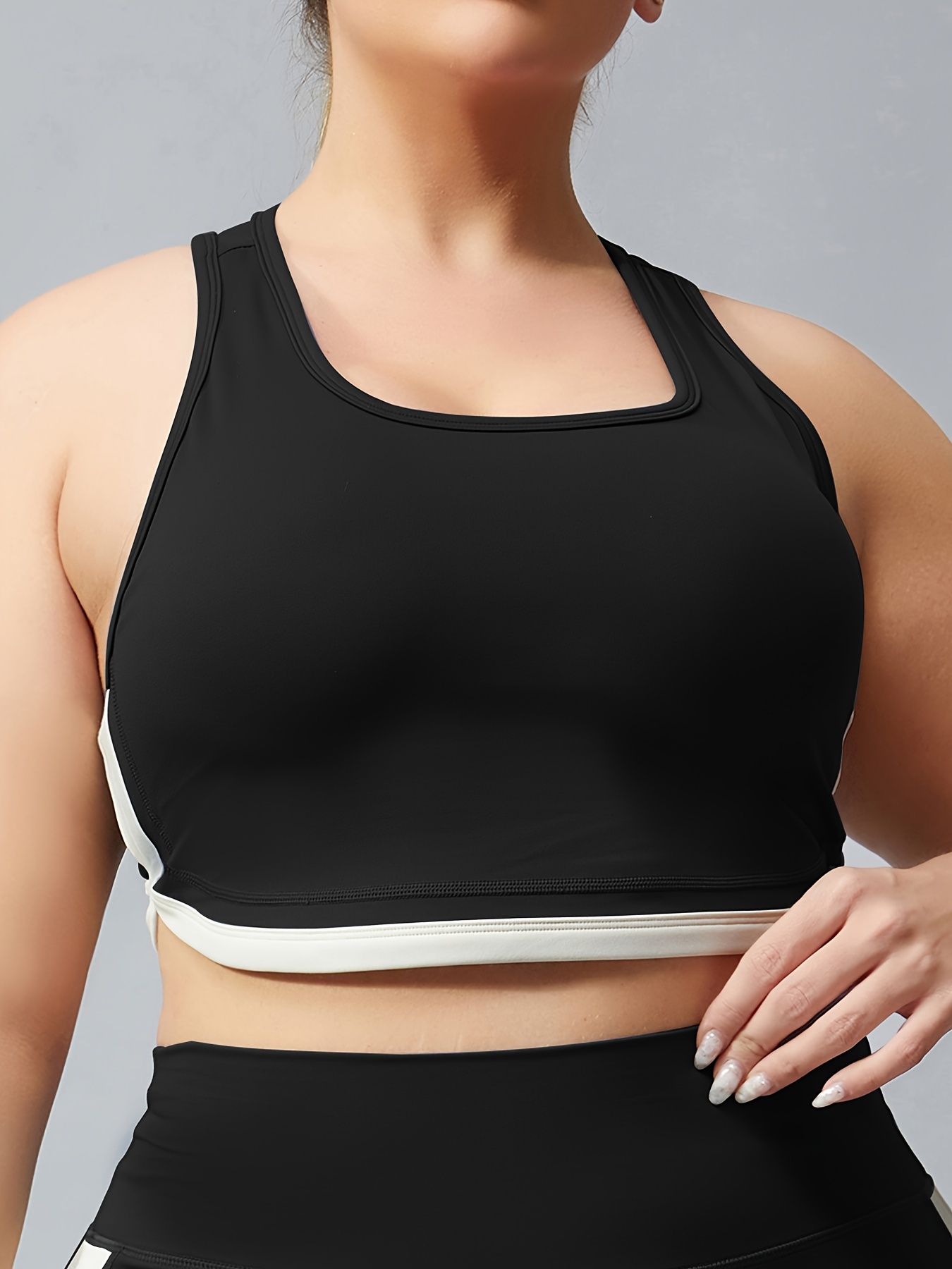 Plus Size Sports Bra Women's Plus Solid Closure Front Padded