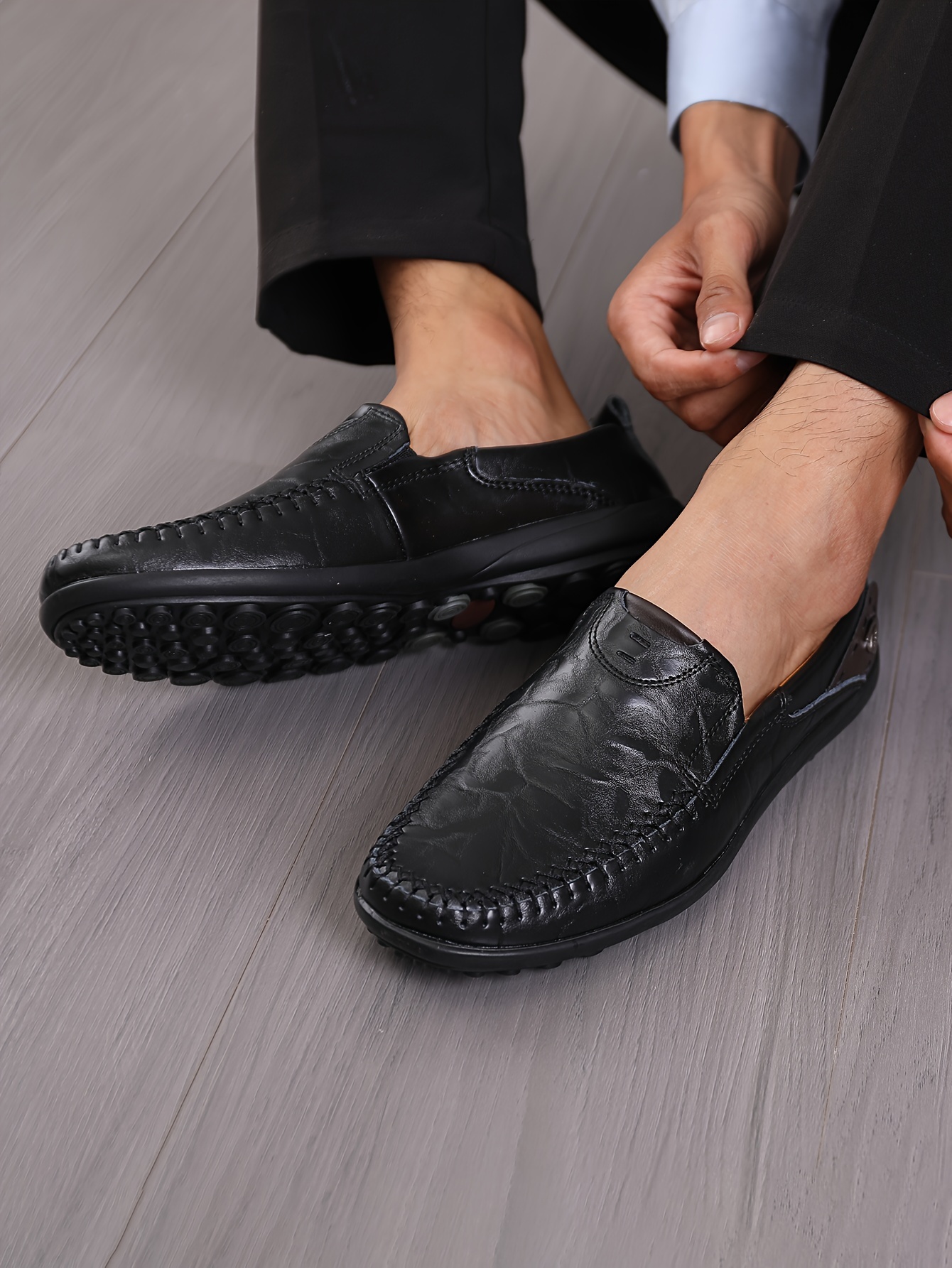 (Red, 9.5) Men Slip-On Leather Casual Male Driving Soft Non-Slip Loafers Shoe.