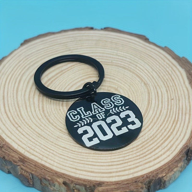 Temu 2023 Graduation Gifts Keychain for Her Class of 2023 Gifts for Teen Girls Senior High School Students Inspirational College Graduation Gifts for