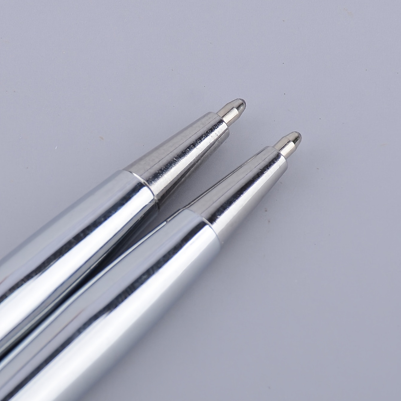 1pc Penna A Sfera Girevole In Metallo Semplice Ricarica Nera 1,0 Mm -  Forniture Ufficio E Scuola - Temu Italy