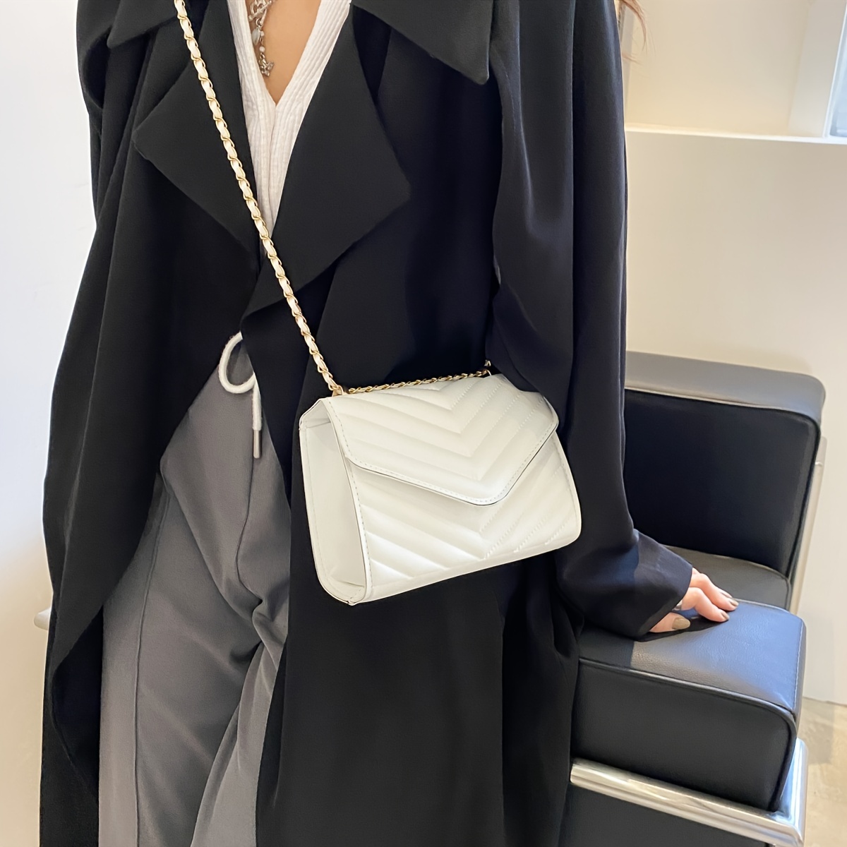 Chevron Detail Chain Square Bag, Minimalist Flap Shoulder Bag, Fashion Crossbody  Purse For Women - Temu