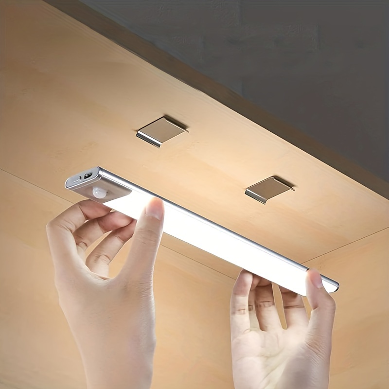 Acquista LED USB Magnetico Legno Luce notturna senza fili Corridoi Luci del  portico Lampada da parete con sensore di movimento PIR