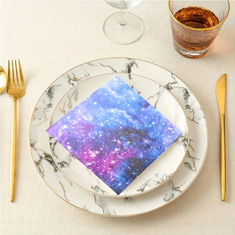 Disposable Napkins for 20 Guests