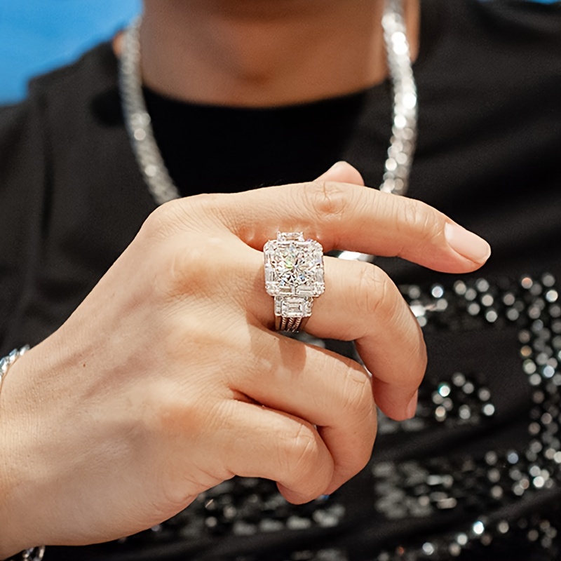 Men's Square CZ Rhinestone Ring - Bright and Unique Finger Accessory