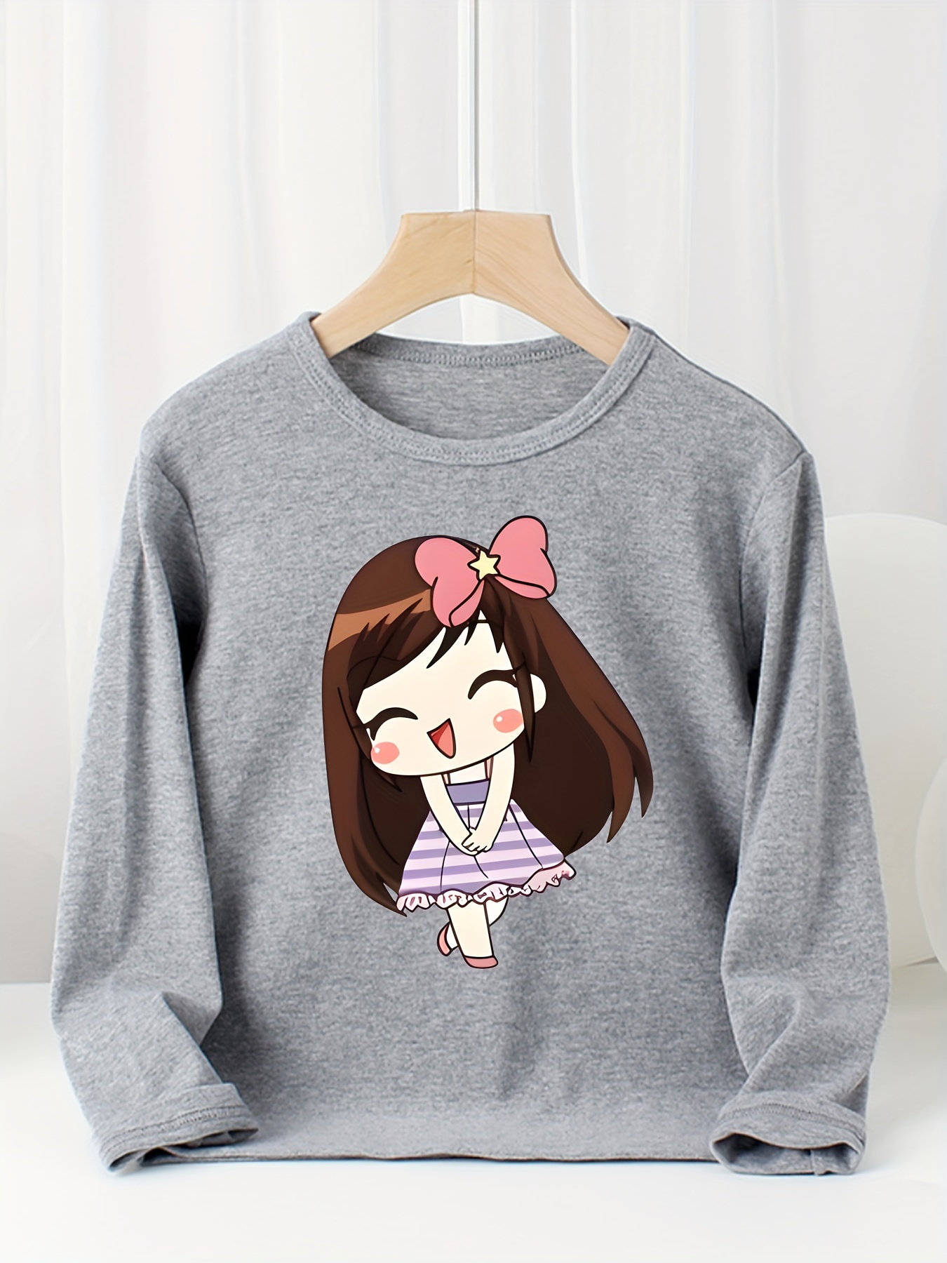 anime girl long sleeves