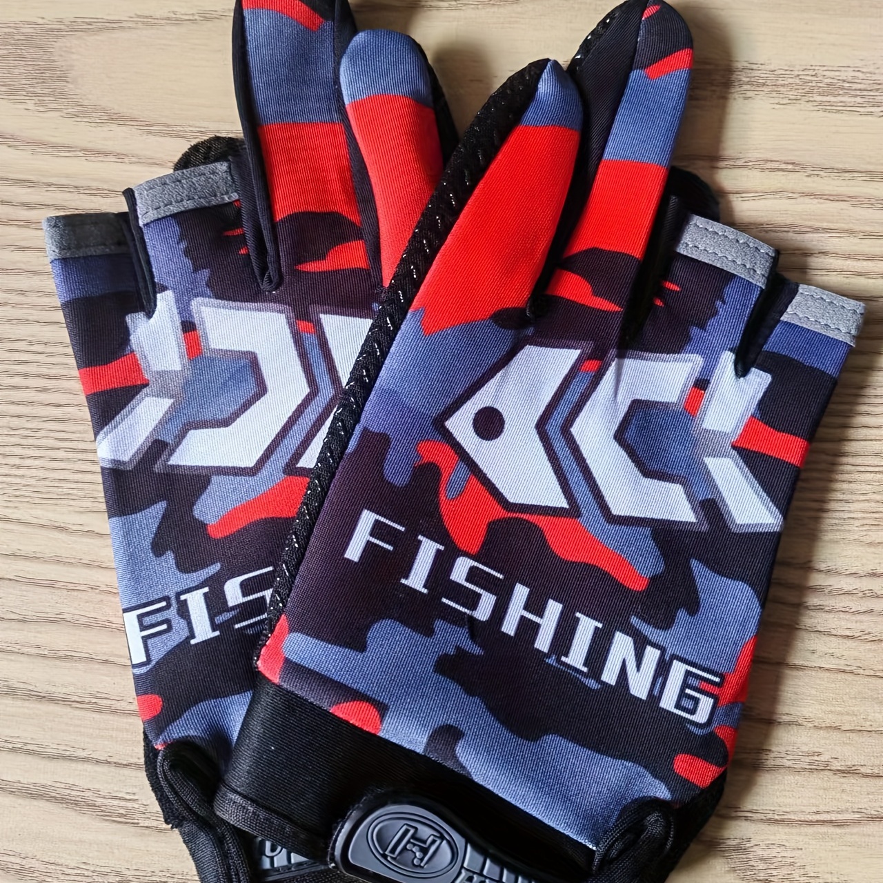 Daiwa Spring Summer Full Finger Fishing Gloves Anti-Slip Men