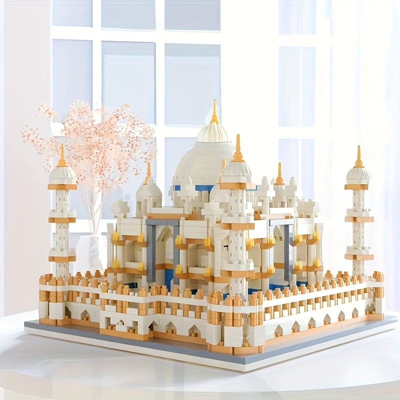 

1000+pcs Architecture Building Blocks, Halloween, Christmas And Thanksgiving Day Gift