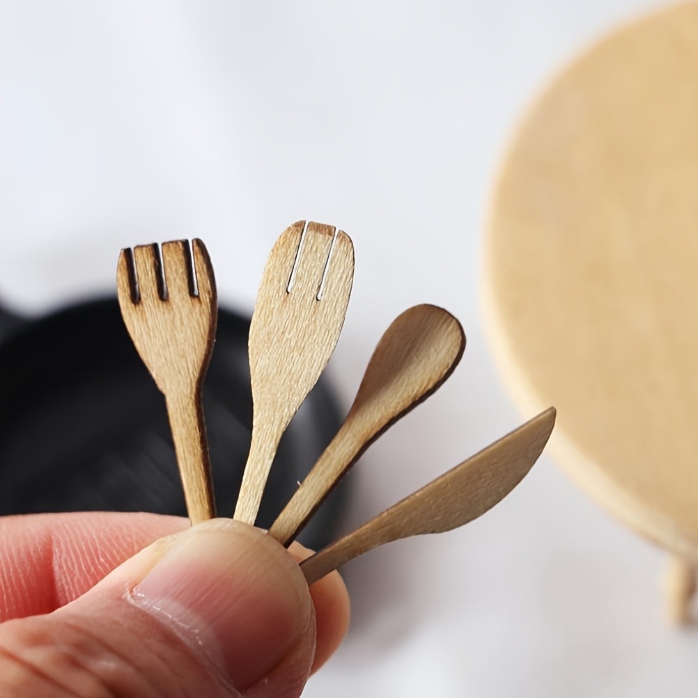 Miniature Measuring Spoons, Mini Metal Spoons, Dollhouse Miniature, 1:12  Scale, Accessories, Kitchen Decor, Mini Measuring Spoon Set