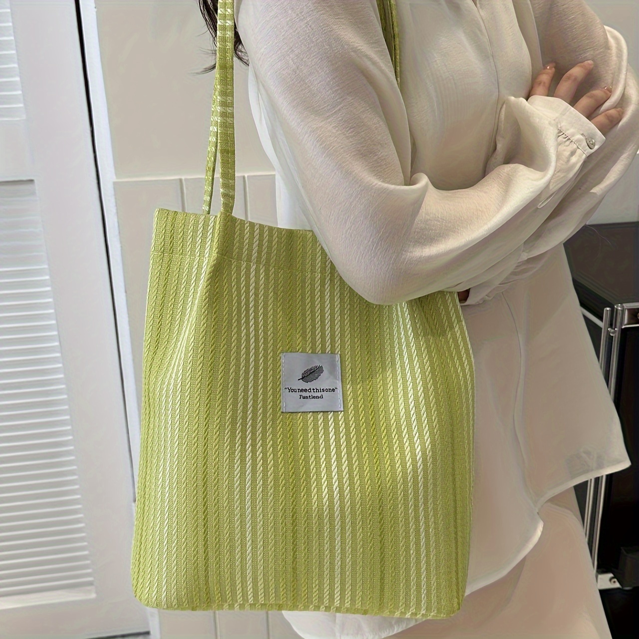 Minimalist Colorblock Bucket Bag, All-match Turn-lock Shoulder Bag