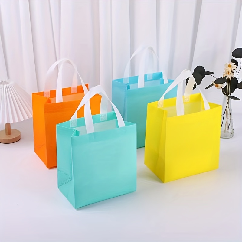 20Pcs/Lot Silver Color Shining Gift Bags Plastic Tote Bag for Packing 2  Sizes Shopping Bags Party Favor Bags with Handles