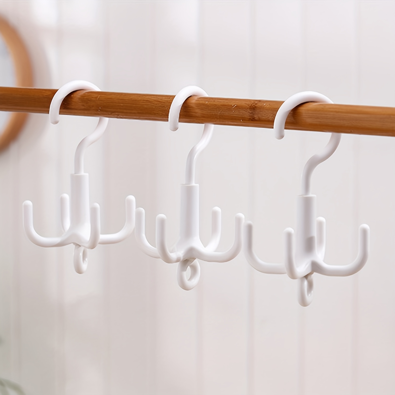 Rotatable Plastic Hanger Hook with 4 Claws