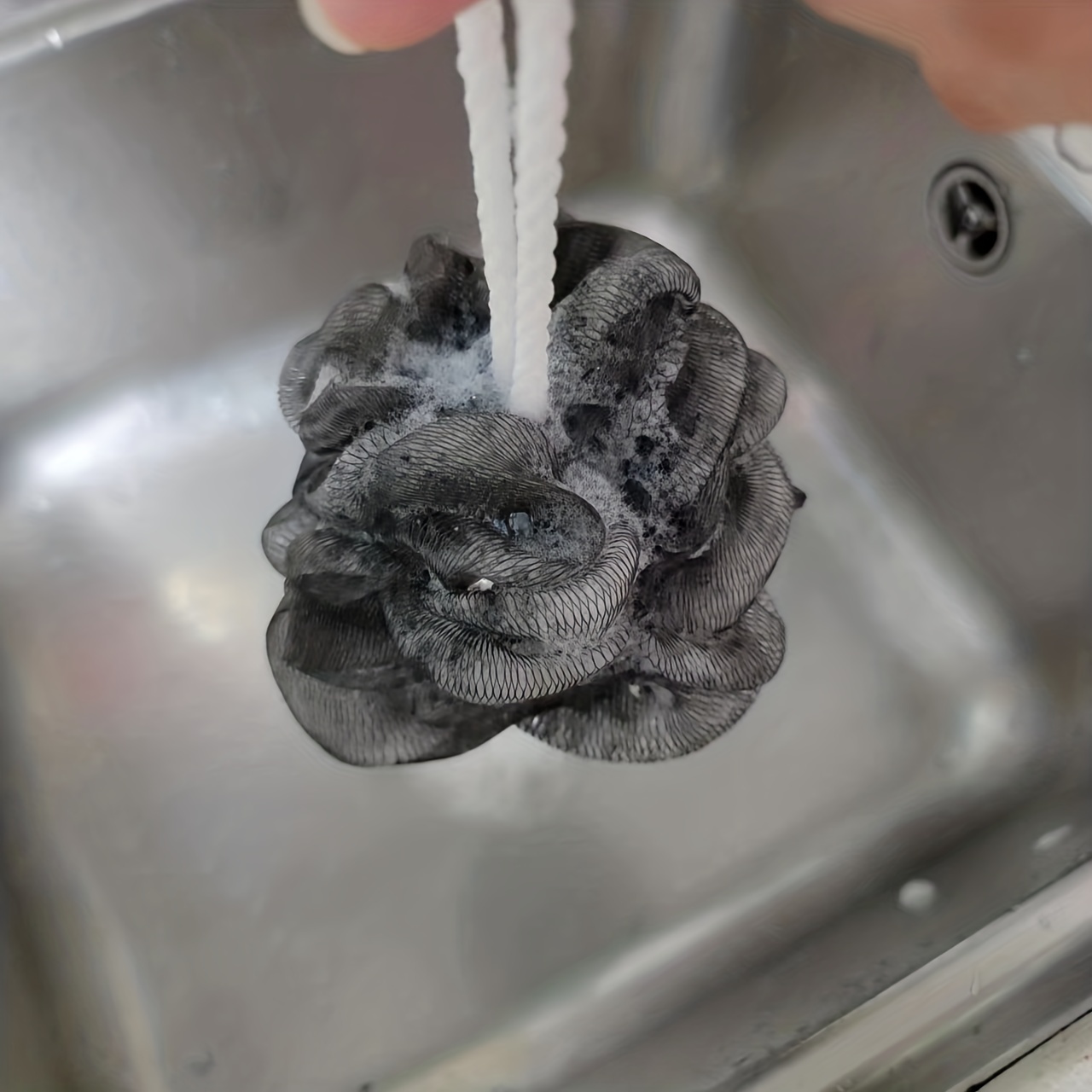 Shower Pouf Black Bathtub Sponge, Exfoliating Bath Tool, 1/2/5pcs