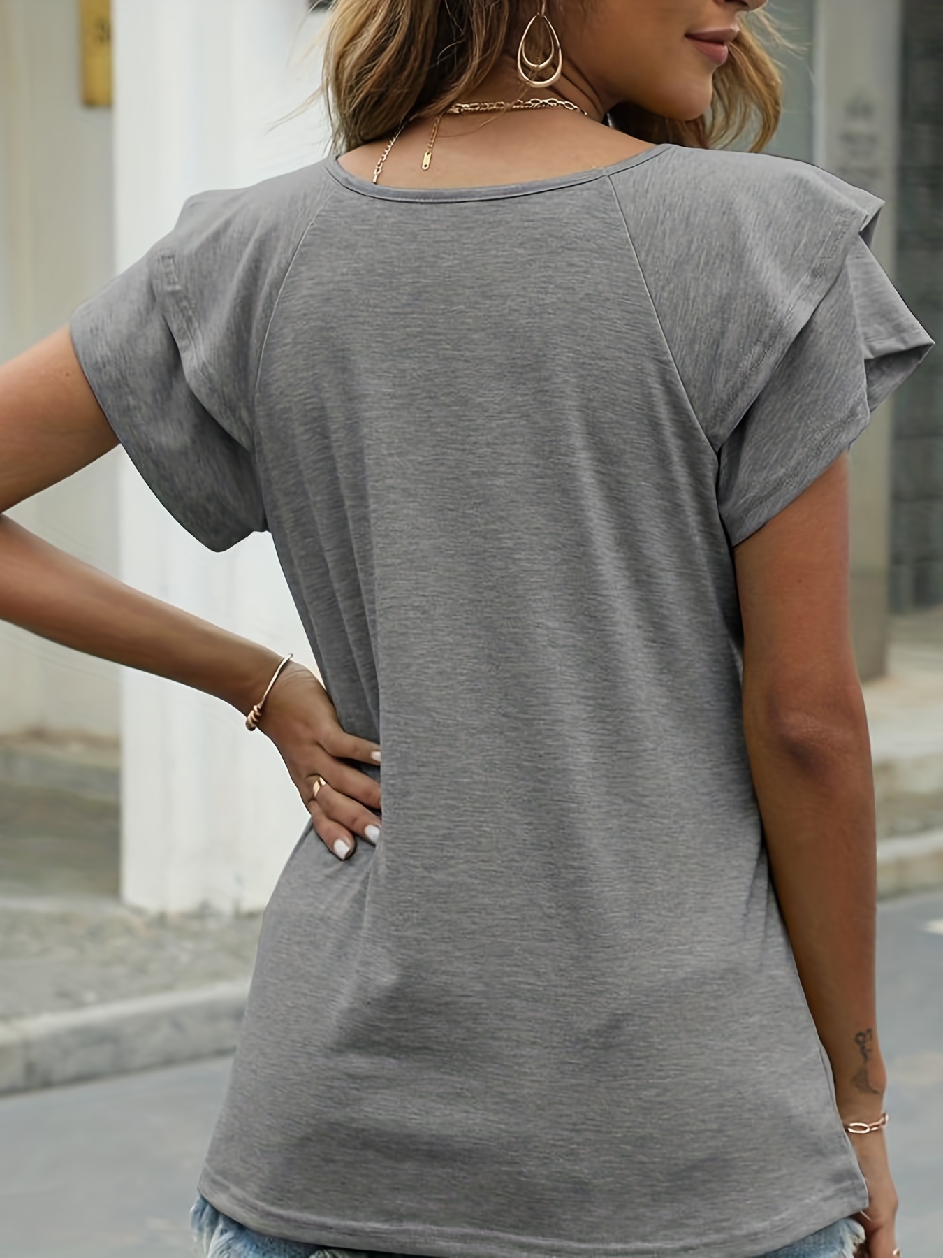 RYRJJ Womens Summer Casual T-Shirts V Neck Ruffle Short Sleeve