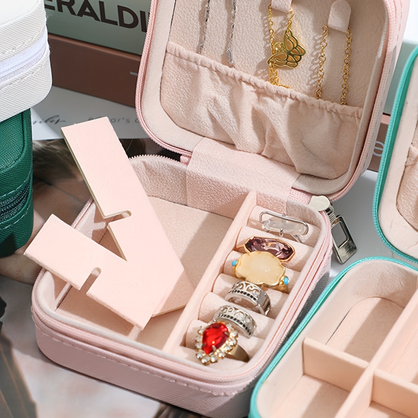 Portable Travel Jewelry Box Organizer - Small Jewelry Case For Travel